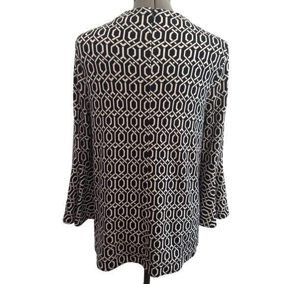 Crown & Ivy Black & White Geometric Pattern Bell Sleeve Top Size L - Picture 4 of 8